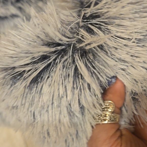 New Spunky Soul Handmade Unique & Stylish Infinity Scarf - Picture 4 of 10